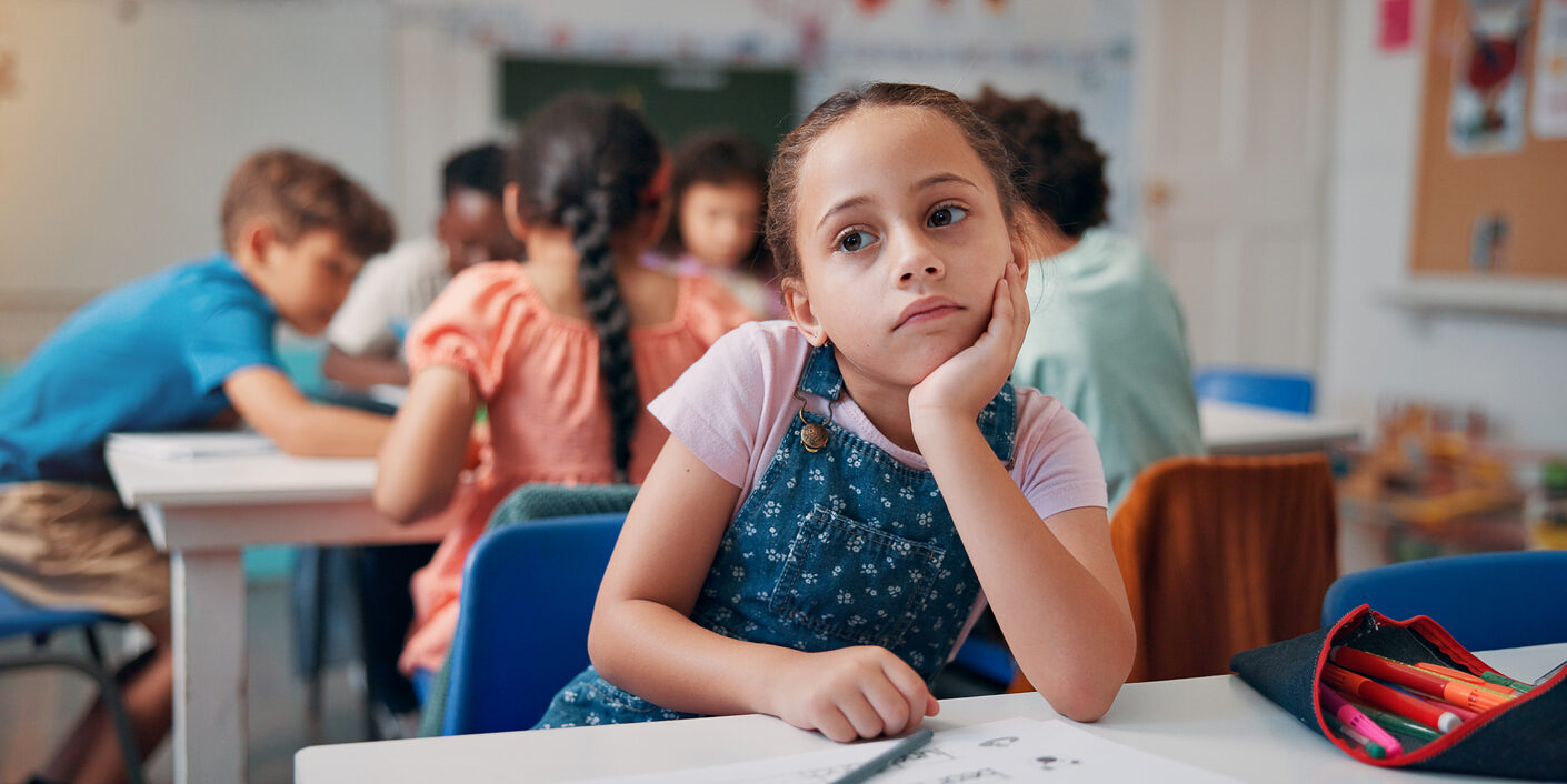 ADHD a aktivita mozgu: Nová štúdia odhaľuje potenciál modifikácie mozgových vĺn